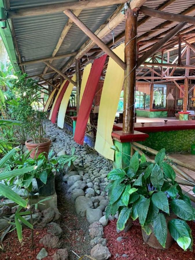 Hotel Roca Verde Beachfront Puntarenas Buitenkant foto